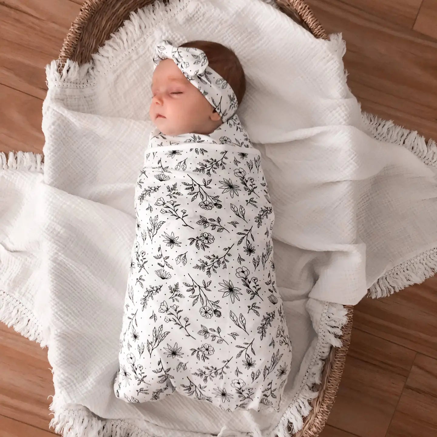 Calla Polka Dot Floral Swaddle Set (Beanie, Head Wrap and Swaddle)