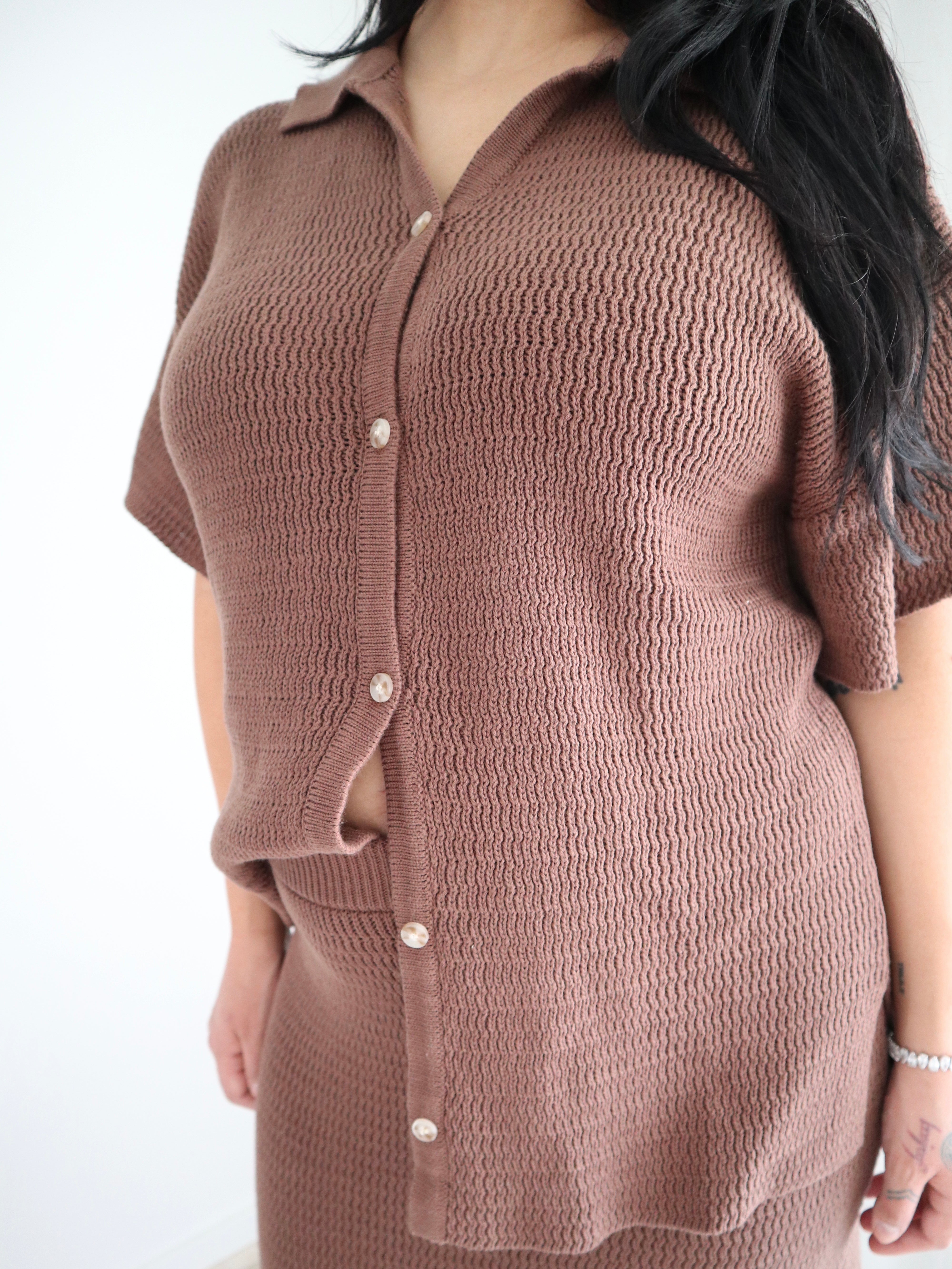 TOP | CHOCOLATE (WOMEN'S)